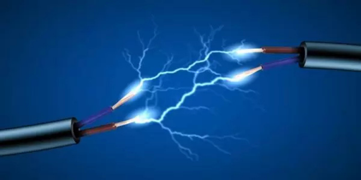 Statik Elektrik Nedir? Günlük Hayatta ve Sanayide Etkileri